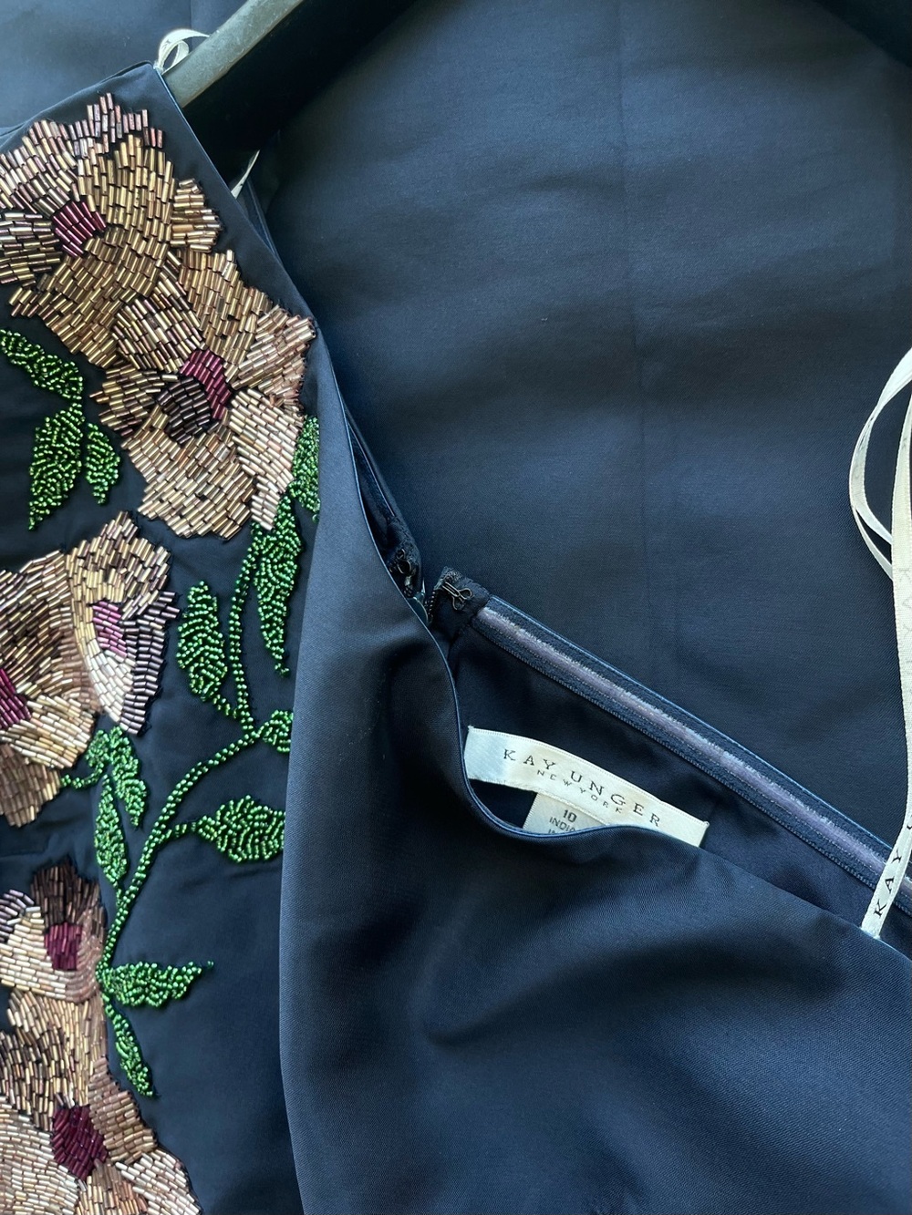 NEW KAY UNGER Giada Gown in Dark Midnight Size 10 - Picture 9 of 12
